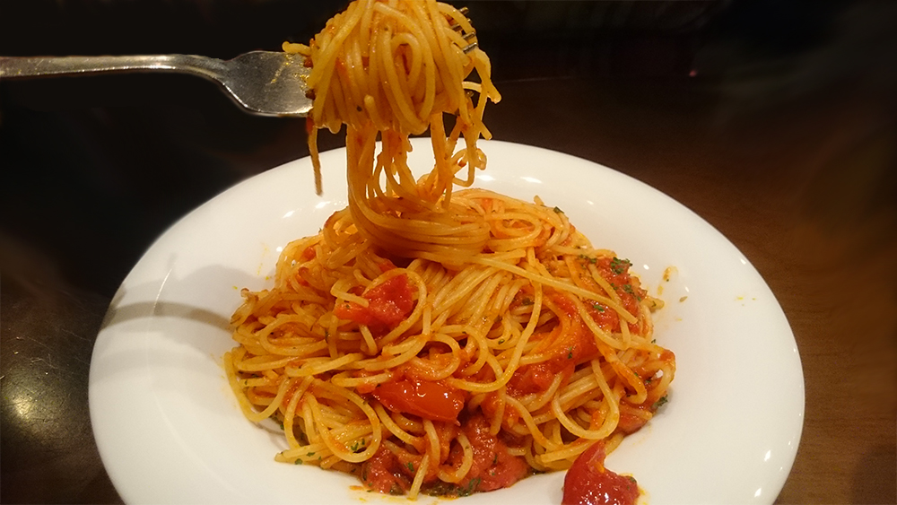 トマトソースのパスタ-イタリアンレストランBank京町店